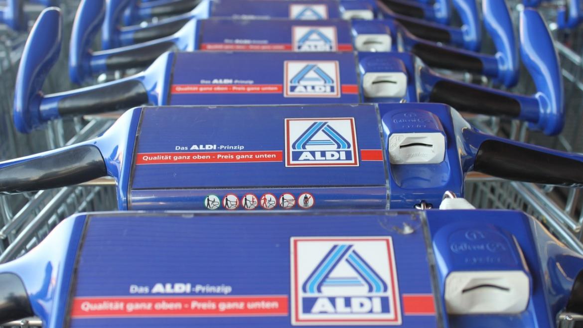 Einkaufswagen bei Aldi Nord