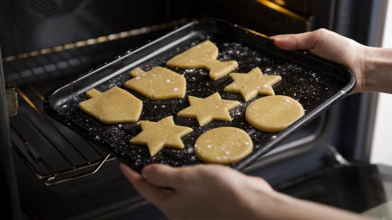 Plätzchen auf Backblech