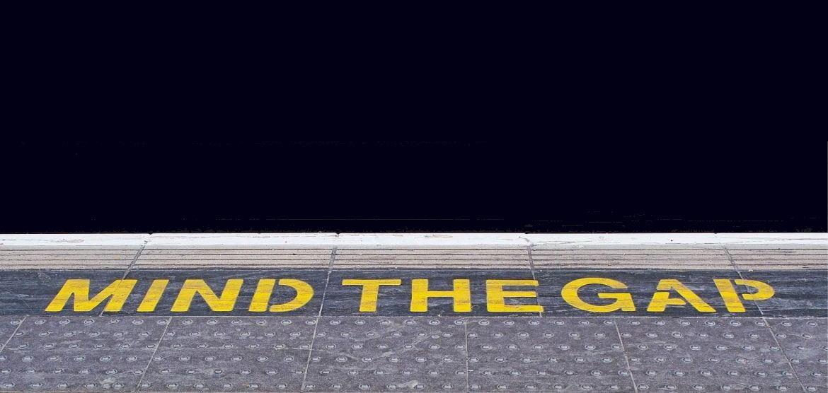 Bahnsteig mind the gap