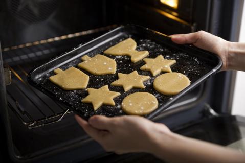 Plätzchen auf Backblech
