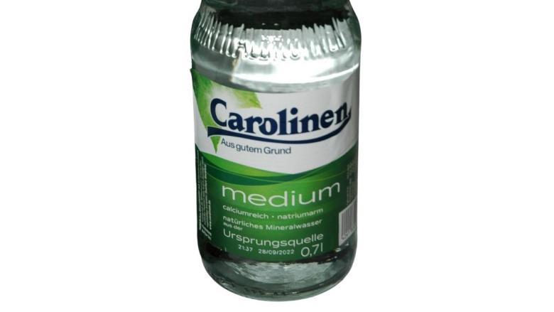 Mogelpackung: Carolinen Mineralwasser Medium (2020)